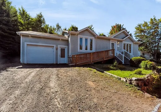 Two or more stories for sale - 3121 1er rang de Doncaster, Val David, J0T2N0