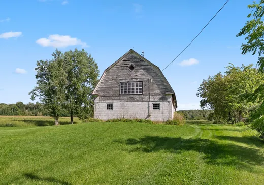 Maison à vendre - 1650 Ch. Ozias-Leduc, Mont-Saint-Hilaire, J3G 4S6