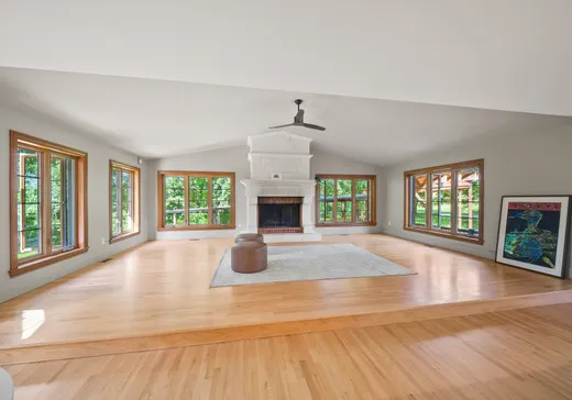 Maison à vendre - 1650 Ch. Ozias-Leduc, Mont-Saint-Hilaire, J3G 4S6