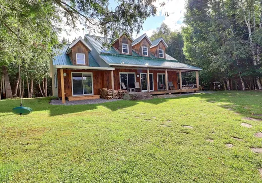 Maison à étages à vendre - 34 Ch. des Bouleaux, Labelle, J0T1R0