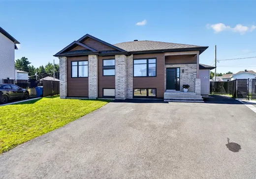 Maison à vendre - 480 Rue Valois, Saint-Lin-Laurentides, J5M 0H4
