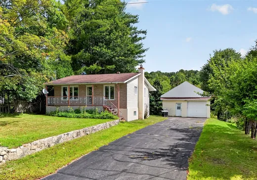 Bungalow à vendre - 166 Ch. des Fondateurs, La Minerve, J0T1S0