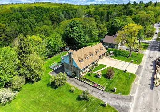 Maison à étages à vendre - 2084 Ch. de Val-des-Lacs, Sainte-Sophie, J5J2S8
