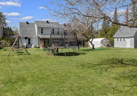 Maison à vendre - 662 Boul. du Lac, Charlesbourg, G2M 0C9