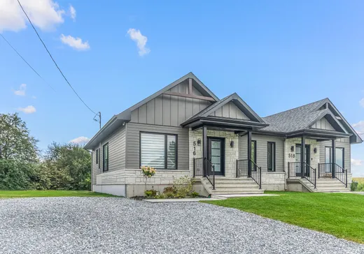 Bungalow à vendre - 516 Rue de la Vallée, Iles-Aux-Coudres, G0S2G0