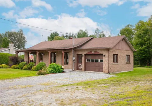 House for sale - 131 Rue Bernier, East Angus, J0B 1R0