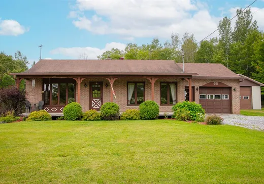 House for sale - 131 Rue Bernier, East Angus, J0B 1R0