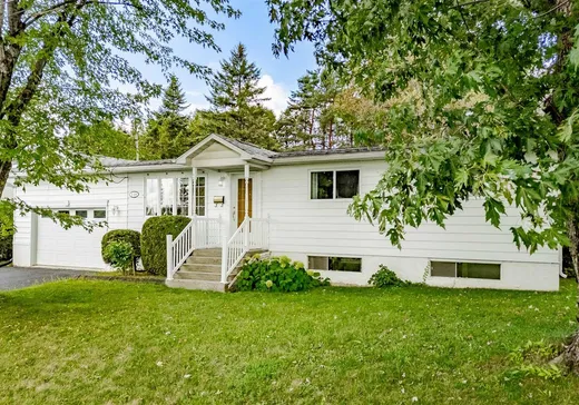 Bungalow for sale - 118 Rue Boisvert, East Angus, J0B1R0