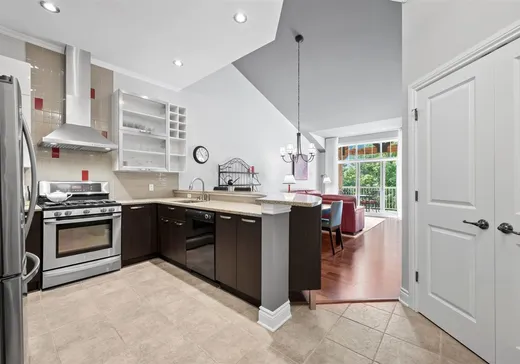 Condo à vendre - 160 Rue du Cercle-des-Cantons, App. 313, Bromont, J2L 3N6