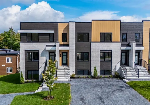 Two or more stories for sale - 978 Rue du Seyval, Sherbrooke, J1L0K8