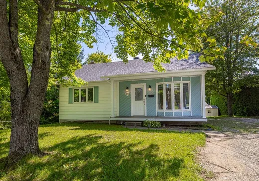 Maison à vendre - 854 Rue Beauchamp, Rock Forest, J1N 2P5