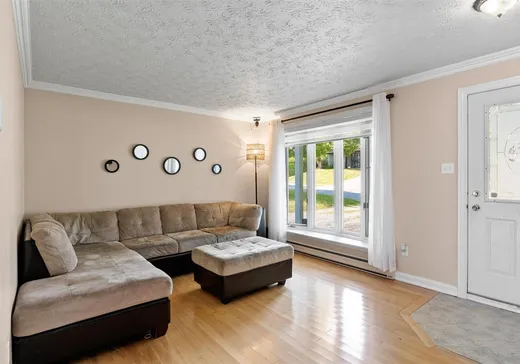 Maison à vendre - 854 Rue Beauchamp, Rock Forest, J1N 2P5
