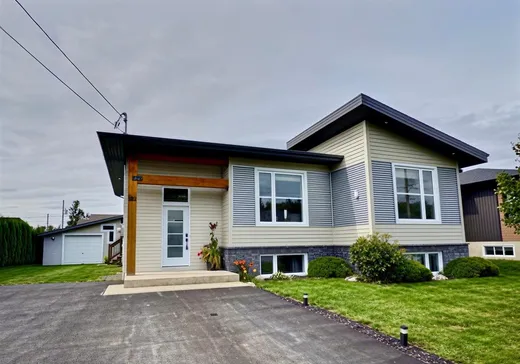 Bungalow à vendre - 182 Rue des Roses, Victoriaville, G6T2C2