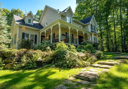 Un étage et demi à vendre - 956 Rue de la Voie-du-Bois, Prévost, J0R1T0