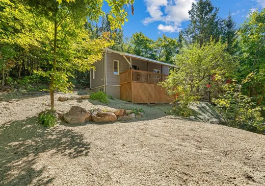 Bungalow à vendre - 988 Ch. d'Entrelacs, Sainte-Marguerite-du-Lac-Masson, J0T1L0