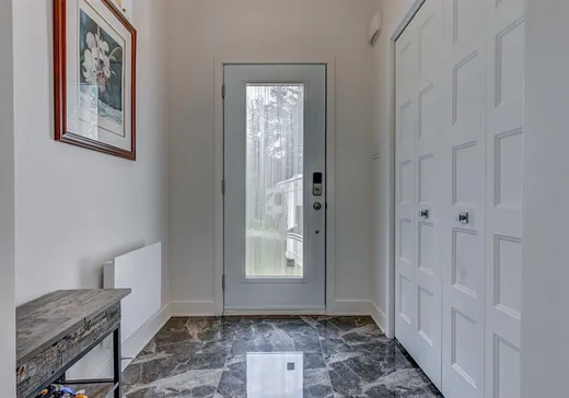 Maison à vendre - 34 Rue du Saturnie, St-Hippolyte, J8A 0M4