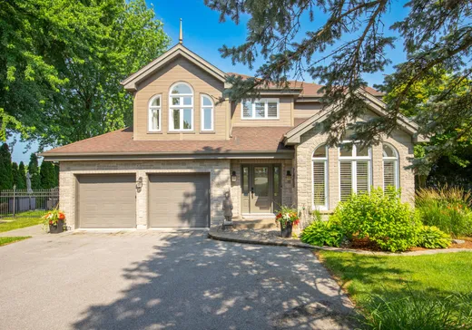 Two or more stories for sale - 719 Ch. des Patriotes, St-Denis-Sur-Richelieu, J0H1K0
