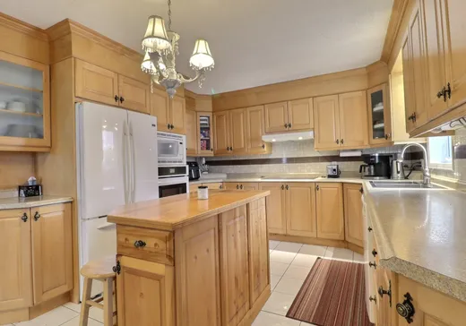 House for sale - 1592 Rue de la Québécoise, Val-d'Or, J9P 7G8