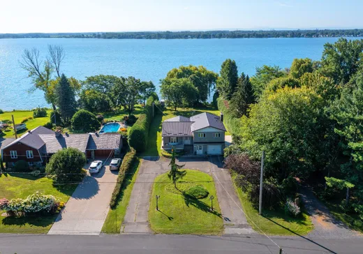 Two or more stories for sale - 102 Rue Leroux, Coteau-du-Lac, J0P1B0