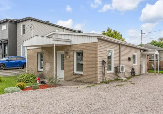 Maison à vendre - 1089 Av. de la Montagne E., Val-Belair, G3K 1S7