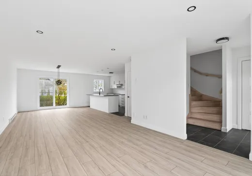 Maison à vendre - 761 Carré d'Anjou, Sainte-Foy-Sillery-Cap-Rouge, G1X 2X6