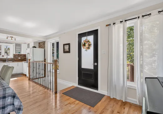 Maison à vendre - 405 Av. Royale, Petite-Riviere-St-François, G0A 3X0