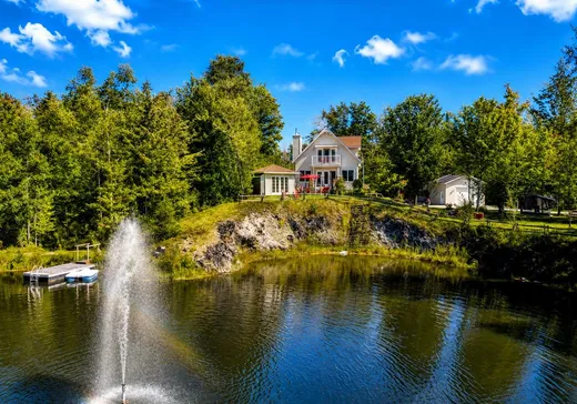 1 1/2 Storey for sale - 6760 Route 220, Orford, J1X6L3