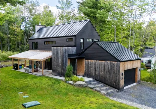 Maison à vendre - 739 Ch. Viens, Magog, J1X 5N1