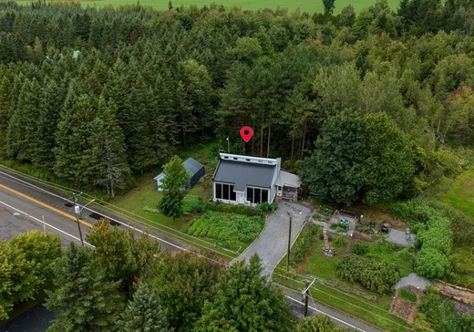 Bungalow à vendre - 103 Rue Desrivières, Sainte-camille, J0A1G0