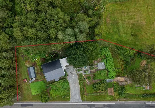 Maison à vendre - 103 Rue Desrivières, Sainte-camille, J0A 1G0