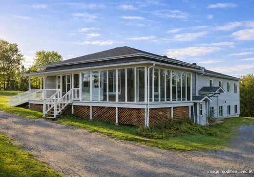 Maison à étages à vendre - 500Z Route 108 O., Stornoway, G0Y1N0