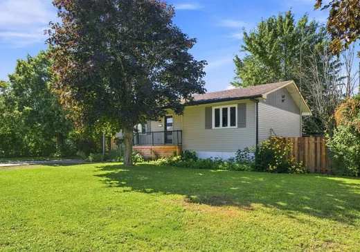 Bungalow à vendre - 27 Rue Demers, Sainte-Martine, J0S1V0