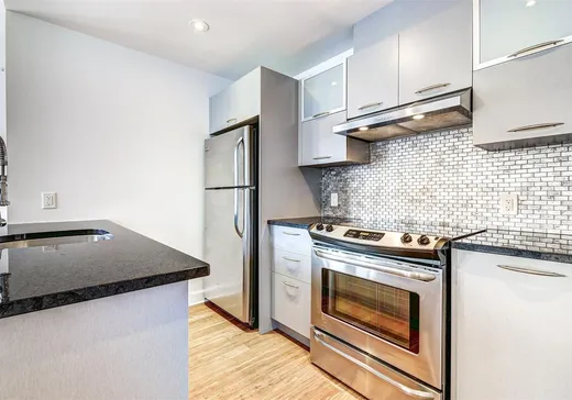 Condo à vendre - 5505 Ch. Queen-Mary, App. 204, Notre-Dame-de-Grâce (Île de Montréal), H3X 1V4