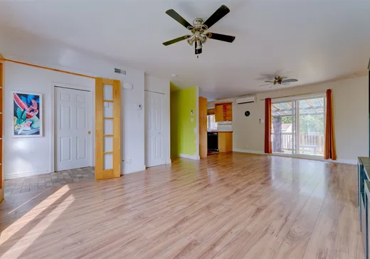 Maison à vendre - 1016 Rue De Léry, Saint-Jean-sur-Richelieu, J3B 8P2