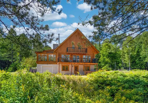 House for sale - 183 Ch. du Baluchon, Lac-Des-Plages, J0T 1K0
