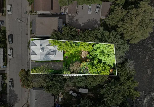 Maison à étages à vendre - 10 Rue St-Louis, Saint-Jérôme, J7Y2L9