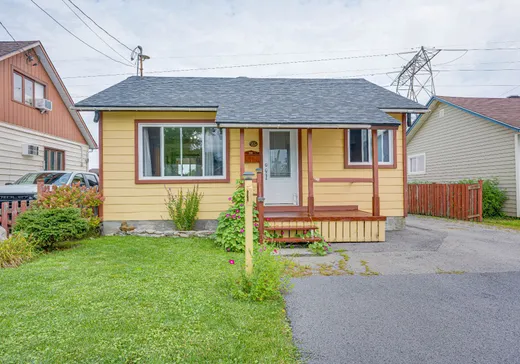 Maison à étages à vendre - 45 Rue Purvis, Salaberry-de-Valleyfield, J6S2B9