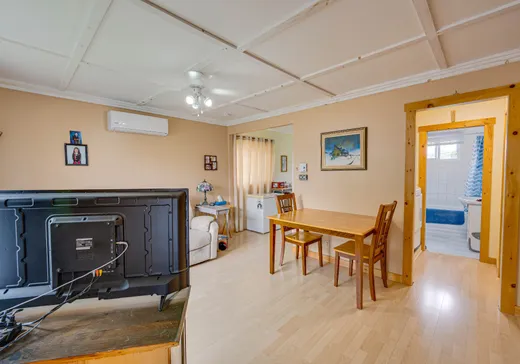 Maison à vendre - 45 Rue Purvis, Salaberry-de-Valleyfield, J6S 2B9