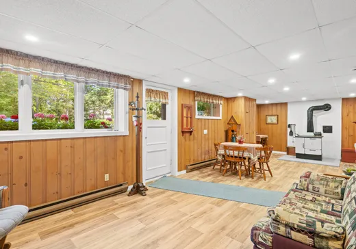 Maison à vendre - 629 Ch. de la Rivière, Saint-Sauveur, J0R 1K0