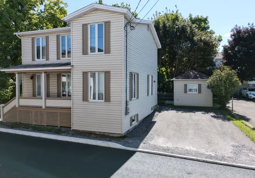 Maison à vendre - 4 Rue St-Jean-Baptiste O., Montmagny, G5V 3V5