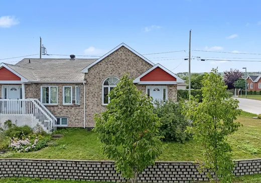 Two or more stories for sale - 355 Rue Georges-Henri-Lévesque, Rimouski, G5N7A1