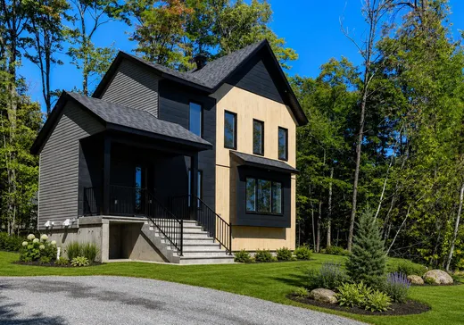 Maison à vendre - 400 Rue St-Denis, Sainte-Sophie, J5J 2K2