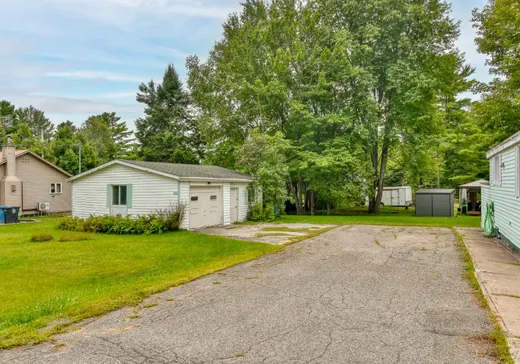 Maison à vendre - 545 9e avenue du Lac-Capri, Saint-Colomban, J5K 2M6