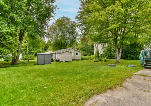 Maison à vendre - 545 9e avenue du Lac-Capri, Saint-Colomban, J5K 2M6
