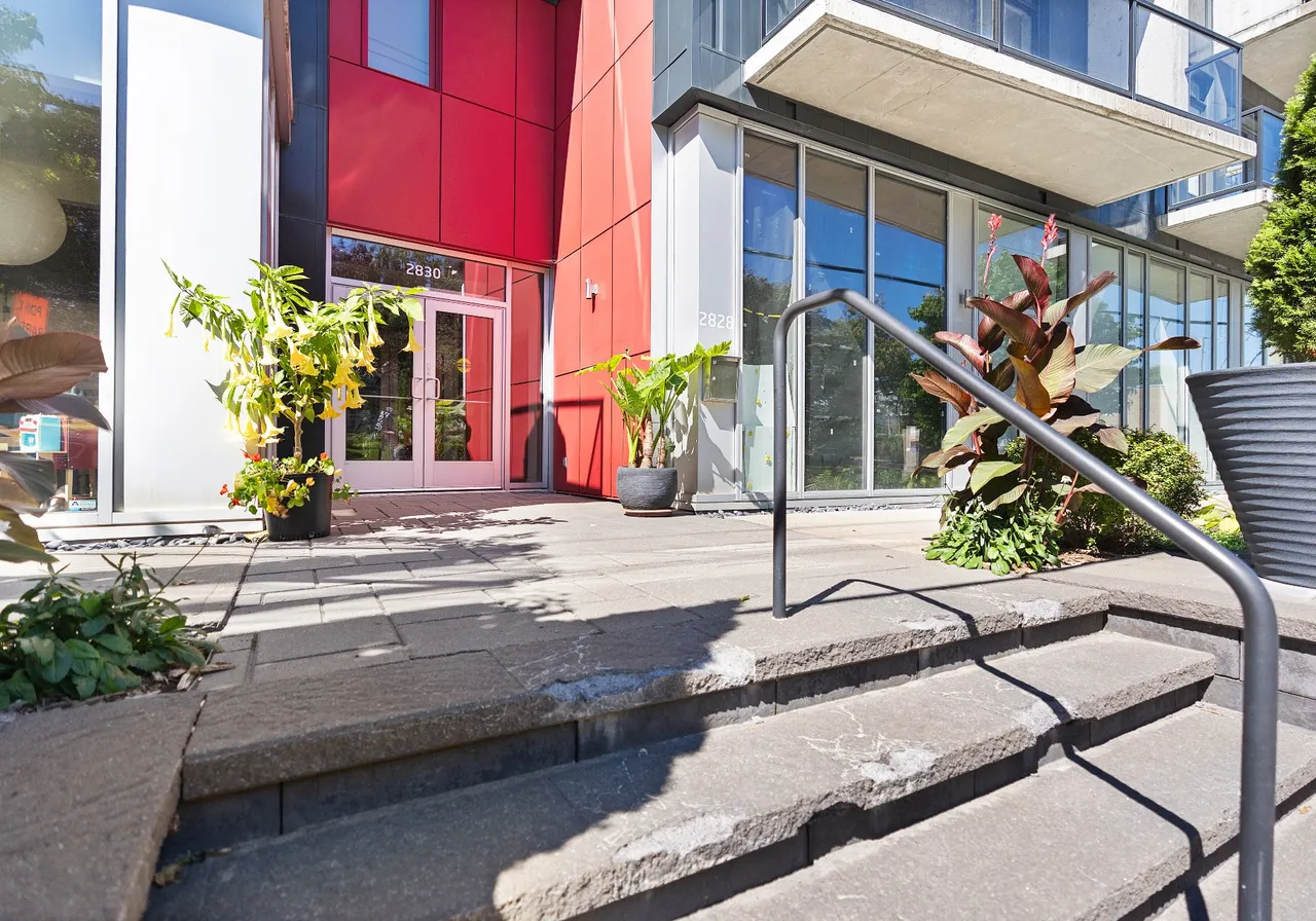 2830 Ch. Ste-Foy, App. 210 — photo 3