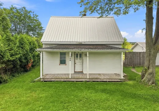 Maison à étages à vendre - 184 Route Marie-Victorin, Baie-du-Febvre, J0G1A0