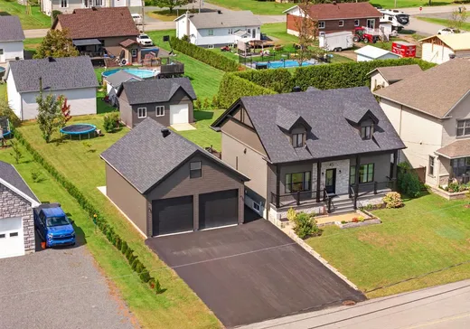 Un étage et demi à vendre - 45 Rue Jean-Pierre-Despins, St-Leonard-D'Aston, J0C1M0