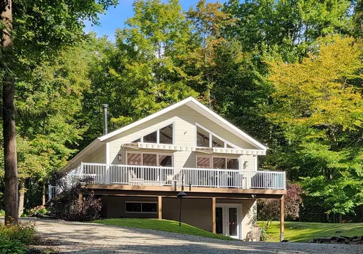 Bungalow à vendre - 4 Ch. de la Buse, Saint-Augustin-de-Desmaures, J0B1B0