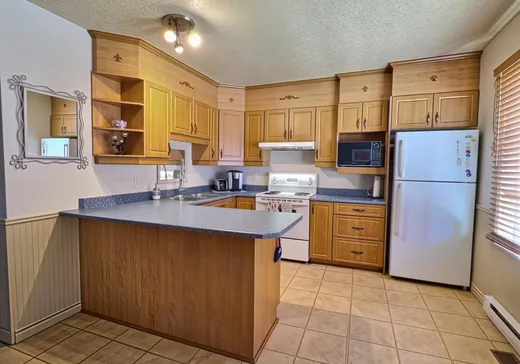 House for sale - 322 7e Avenue, Weedon, J0B 3J0