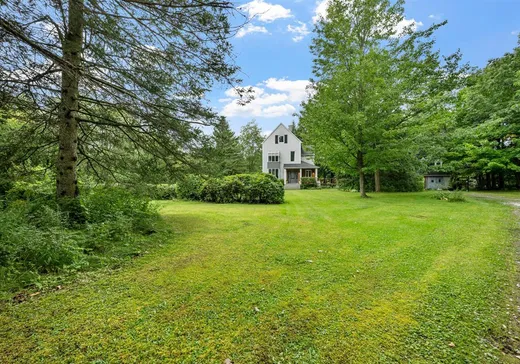 Maison à vendre - 107 Rue Cotreau, Farnham, J2N 2P9